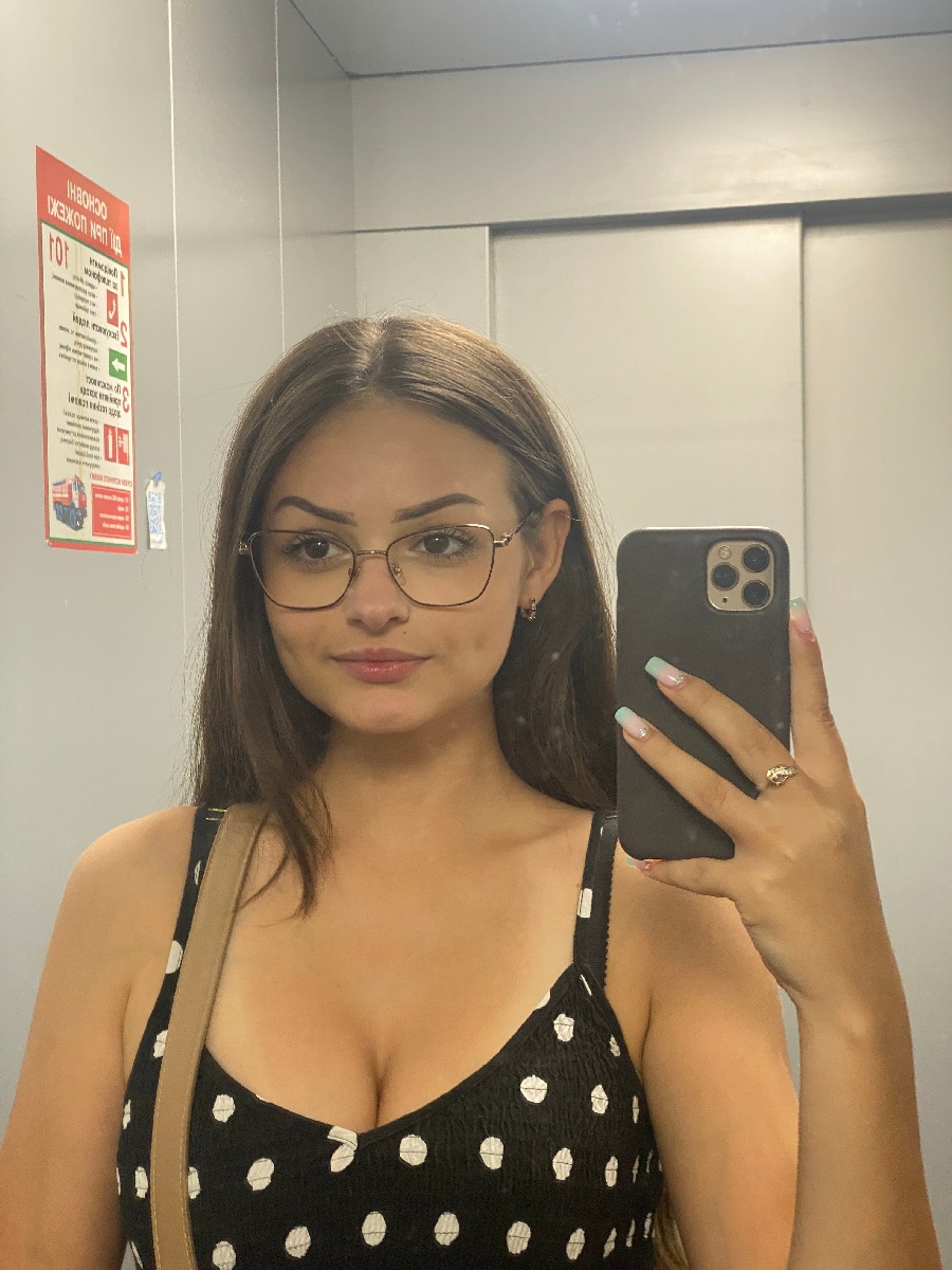 Sexy model Stacy in Makati